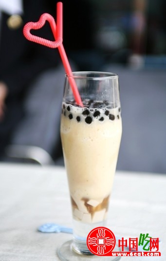 珍珠奶茶含明胶 珍珠奶茶原材料由塑料制成