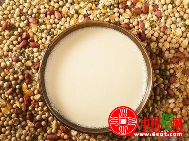 豆浆能否添加食用香精  香精勾兑豆浆的危害