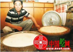 信记焖子:百年贡品后继无人(图)