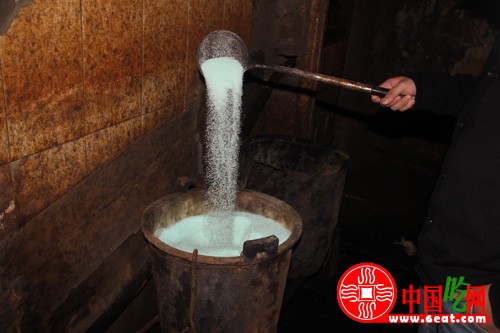 罂粟壳霉黄豆硫酸亚铁 你还敢吃国标臭豆腐吗