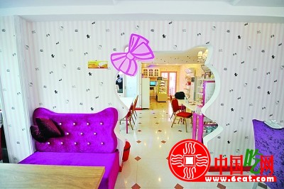 南京Hello Kitty主题餐厅开业(图)