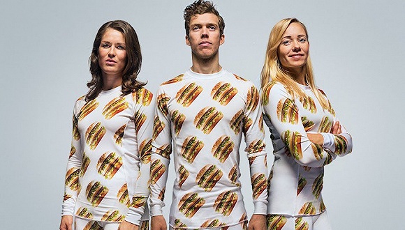 麦当劳跨界“时尚圈” 推出巨无霸衣物