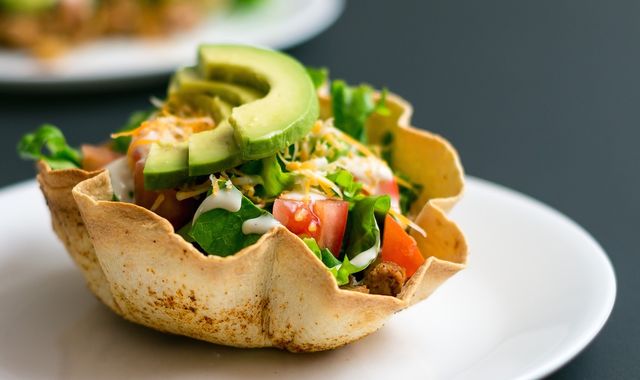 麦当劳开快闪店卖沙拉