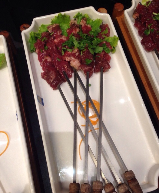 夜店风格：薛之谦开的火锅店