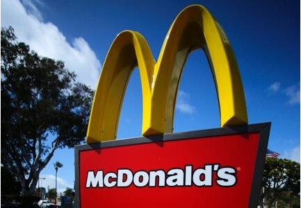 你以为麦当劳叔叔是卖汉堡的？其实他是地产大亨