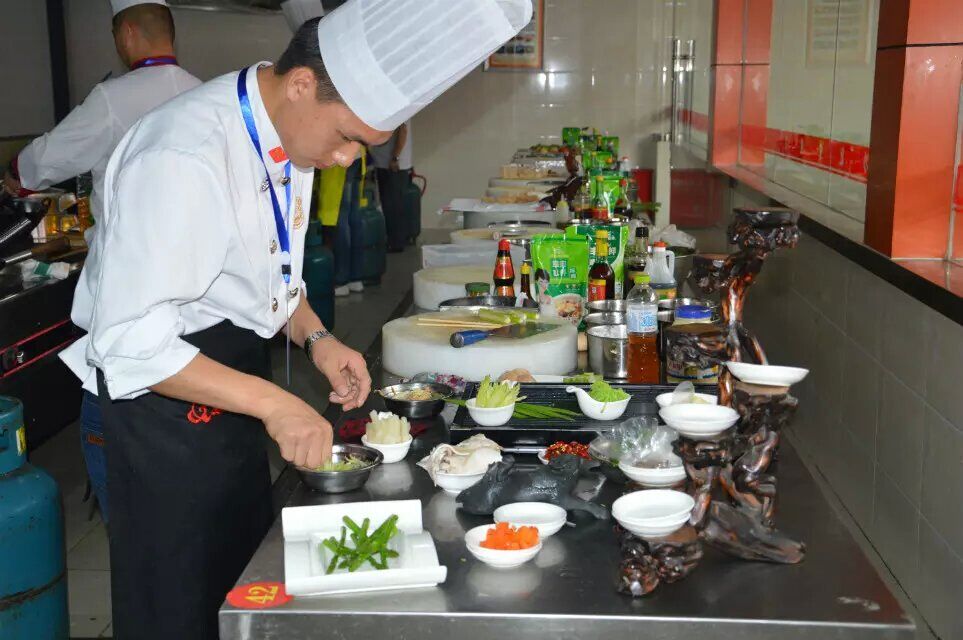 阜丰牵手新东方 助力中国烹饪事业