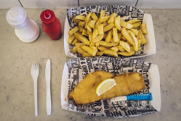 习近平访英尝炸鱼薯条 舌尖上的英国吃什么