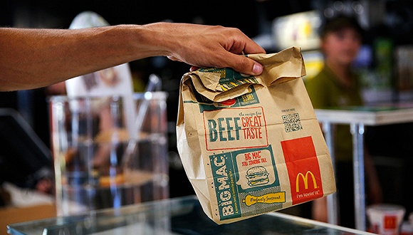 改革见成效 麦当劳业绩两年低迷后开始增长了