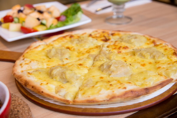 必胜客秋季新菜单亮相 榴莲比萨引爆美食圈