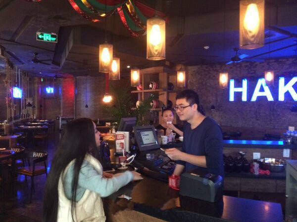 餐厅拒收新百元钞属违规 如何辨别真假币？