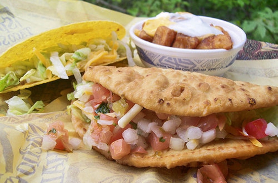 鸡和披萨都不好卖的话，墨西哥菜可以救百胜吗