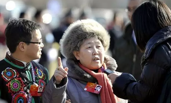 国民最热辣女神陶华碧：那些年你所不知的老干妈